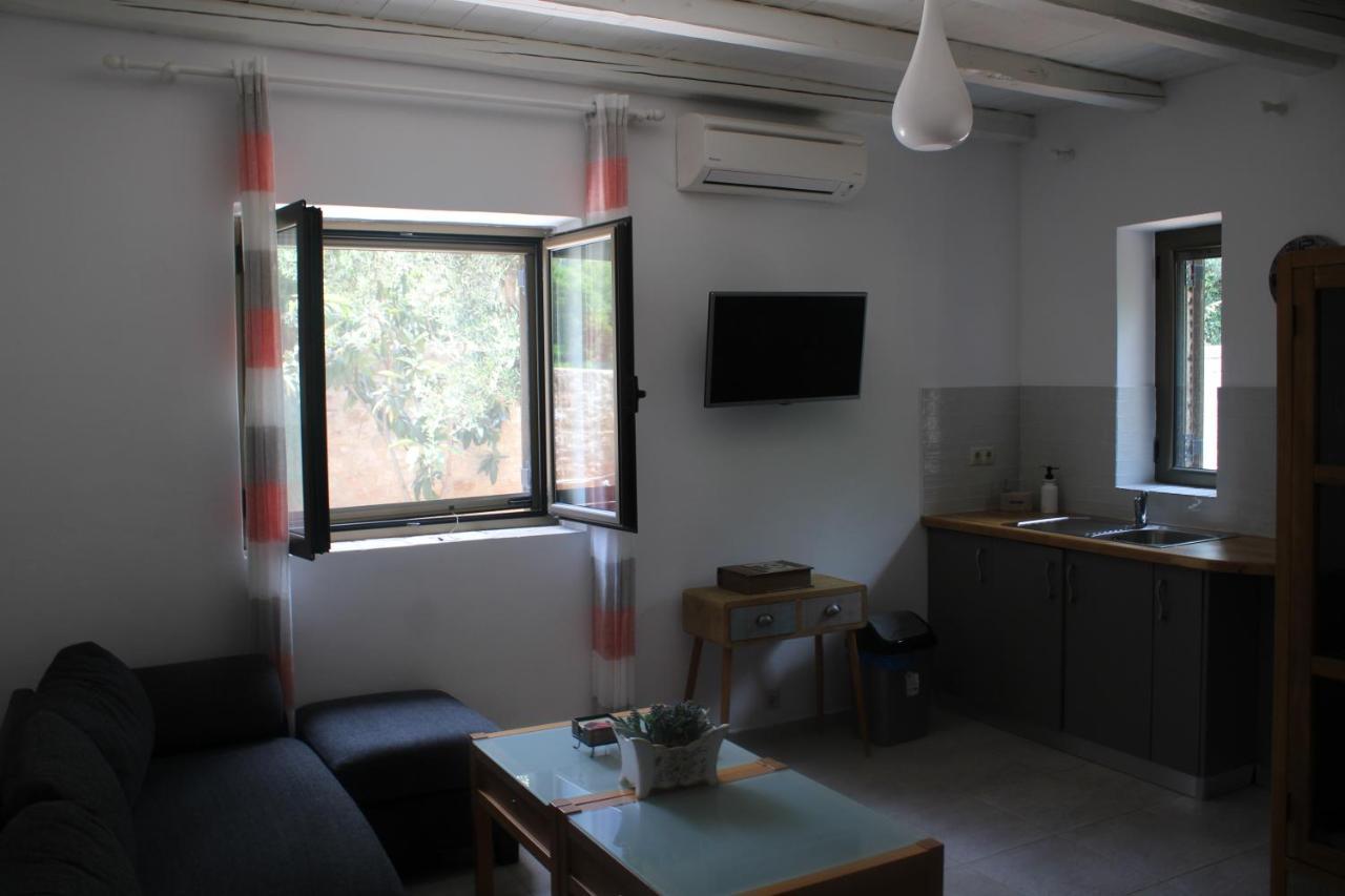 Magnificent, Authentic Private Villa And The Guest House 卡德哈米利 外观 照片